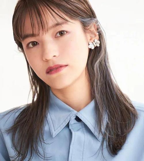 奶茶米棕or鲜艳橙红，给春天点颜色看看