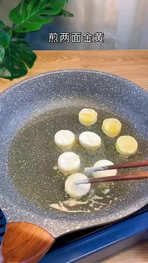 营养价值|这菜是“钙王”,鸡蛋牛奶靠边站,孩子常吃长个,记忆力强