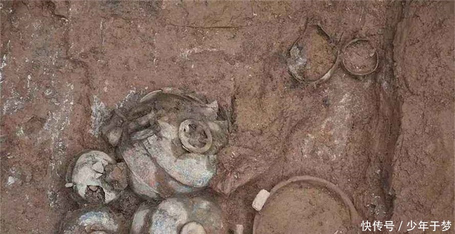 古代一小孩儿陵墓,让盗墓贼望而生畏,神秘棺椁连专家也不敢打开!