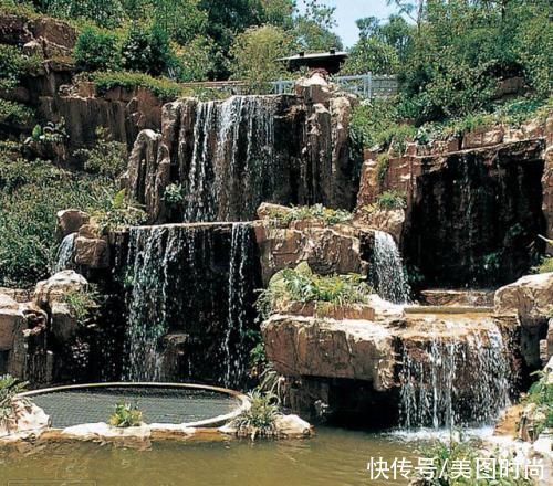院子|13个庭院“假山景观”设计,诠释意境之美,让院子锦上添花