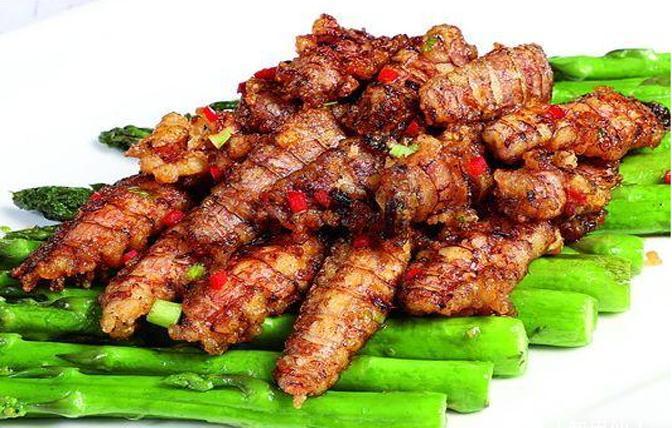 美食推荐：腊八豆酸菜干猪手、泡椒美蛙、XO酱爆皮皮虾肉制作方法