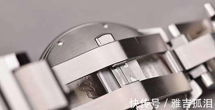 气球|三十岁男士寻寻觅觅，一眼钟情蓝气球，蓝气球的魅力在哪