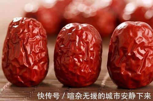 胡麻|红枣和此物是天生一对，每天来一碗，头发乌黑亮丽，脸色也红润