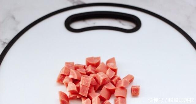  牛奶|早餐吃吧，相当于3杯牛奶，8个鸡蛋，营养简单，一家人喜欢吃