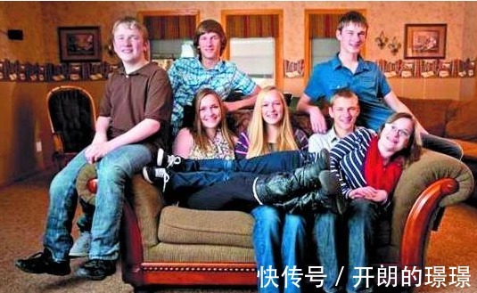 还记得23年前七胞胎吗,曾经轰动一时,如今现状令人羡慕!