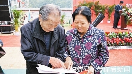 票据|拿到房产证后别大意,抓紧时间办好“3件事”,未来“省钱省事”