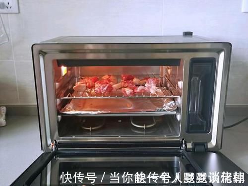 蜂蜜|比红烧肉好吃10倍的叉烧肉，就3步，简单到以为没做好，吃不够