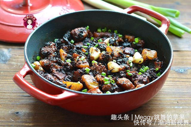 肥越|天冷最爱吃的一锅肉,越肥越够味,酱香浓郁,浇在米饭上特带劲