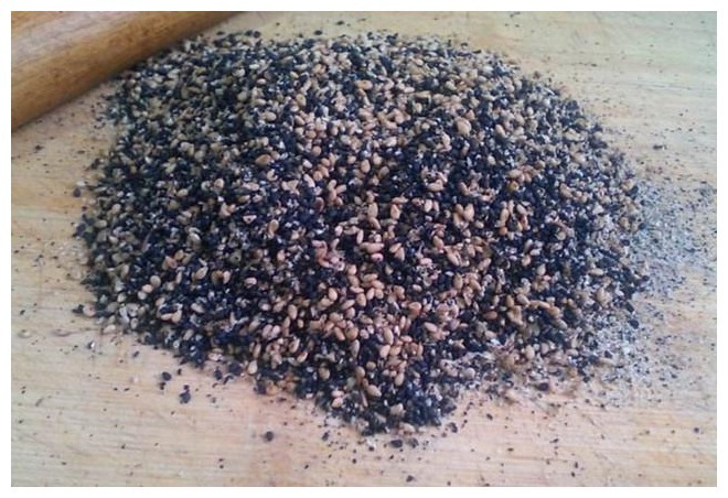 这种佐料,我家一次做5斤,夹馒头和拌面条都非常香,你吃过吗