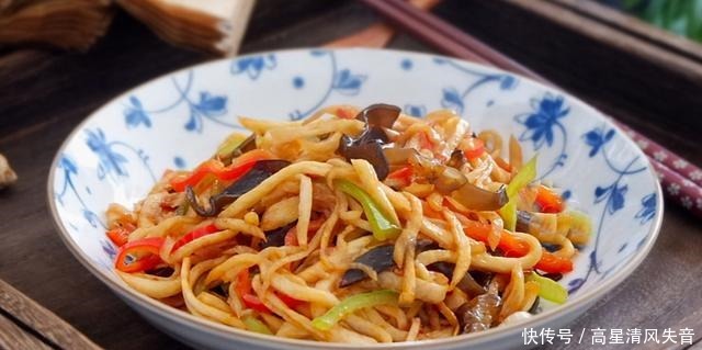  冬天，吃菠菜吃白菜，不如吃它，清爽可口，营养极高，不懂太可惜