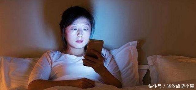 糖果|孕妈能玩手机吗这4种玩手机的方式，可能造成胎儿发育迟缓