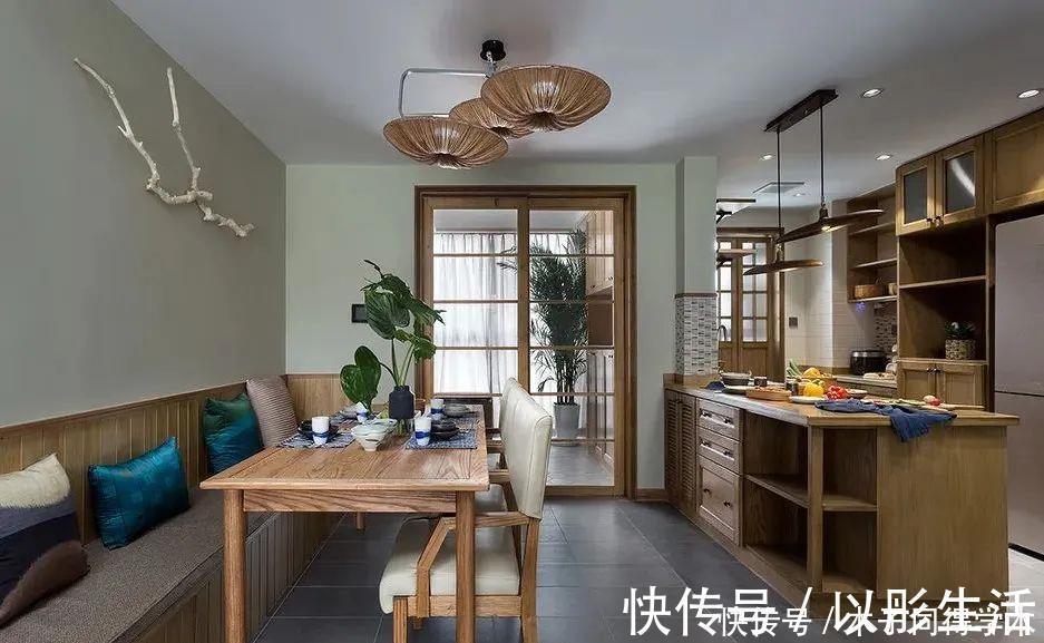 储物柜|你家客厅还是沙发+茶几+电视？早过时了，现在年轻人都这样装！