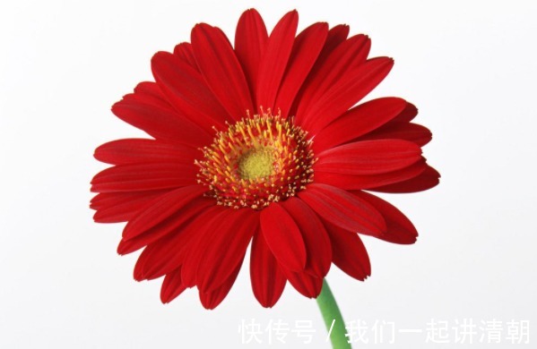 地低成海#俗话天狂有雨,人狂有祸,做人在4方面低调,福气才能不请自来