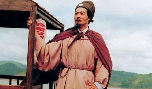  嫁给|黛玉嫁给宝玉，或是贾府免于衰败的唯一途径，可惜贾府无人看透