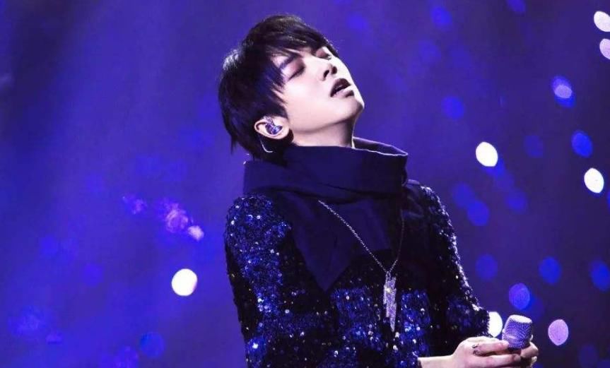 华晨宇乱改的《平凡之路》也被朴树叫停,并称:"不要糟蹋我的作品.