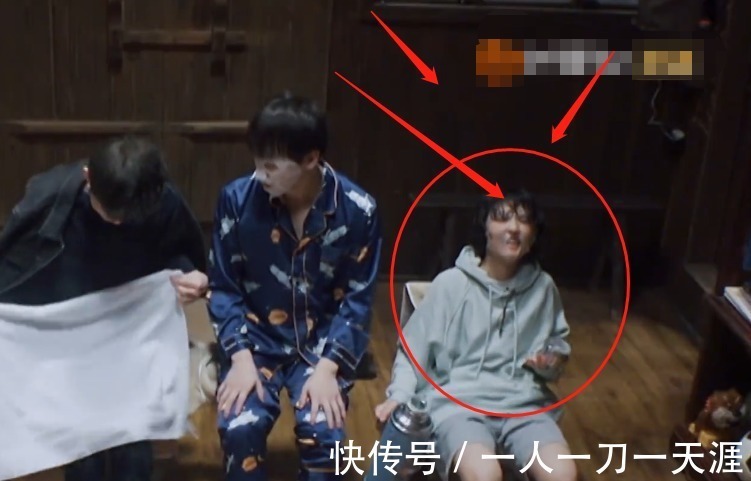 導演為何只選張子楓一位常駐女嘉賓看完首期節(jié)目后，終于明白了