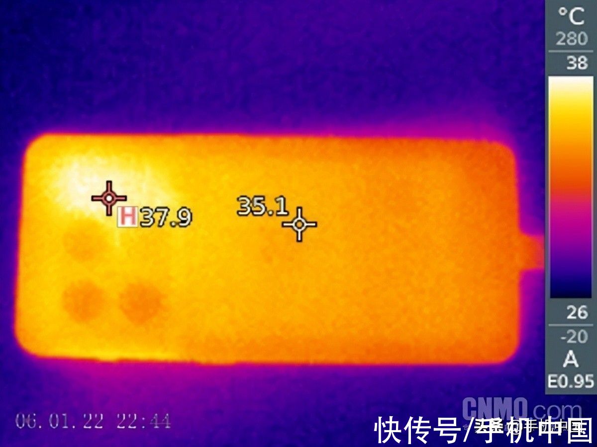 实测|一加 10 Pro性能实测：软硬结合 打造新一代性能旗舰