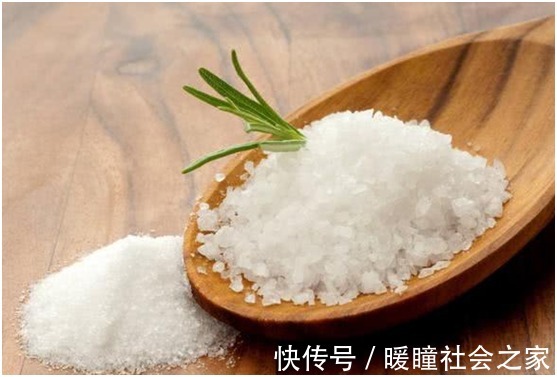 脑梗|血脂高不高,看手指就知道,若出现这2个表现,脑梗可能离你不远