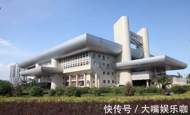 许昕|放下农具上球馆,这个老汉想和许昕来场对决!