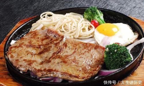 口感|吃牛排,为何要搭配一个“溏心煎蛋”,不懂别随便吃,会被笑话的