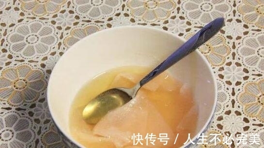 面膜 压缩纸膜加上这些“水”，补水滋润护肤有道