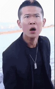 |搞笑GIF: 提起裤子赶紧跑吧 这种情况就别解释了