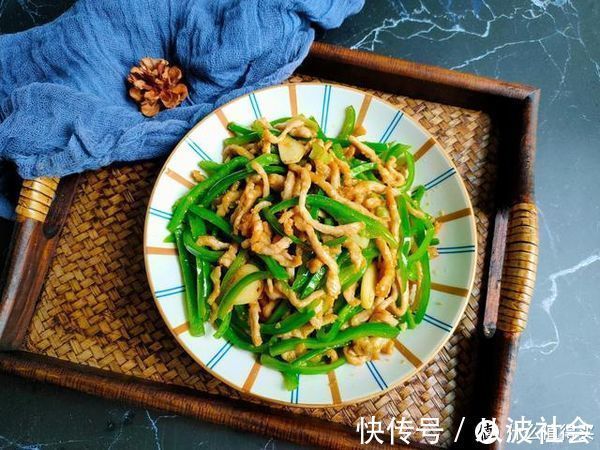 滑肉丝|炒肉丝不嫩不入味还粘锅？大厨教你“三个妙招”，嫩滑入味不粘锅
