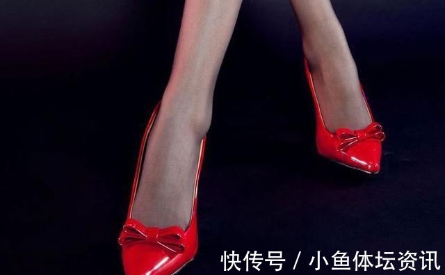 时尚人|优雅的尖头高跟鞋,彰显出性感的姿态,满屏优雅女性的味道
