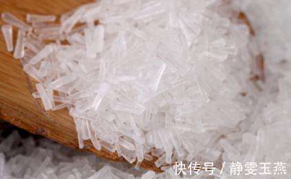 味精、鸡精和酱油,哪种调味品对身体伤害更大大部分人吃错了