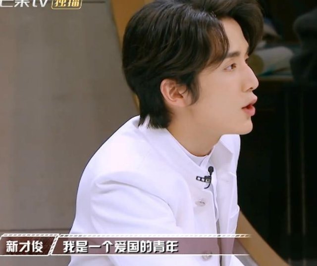 明侦第七案，整个剧情给我一种故弄玄虚，但又不是特别高明的感觉