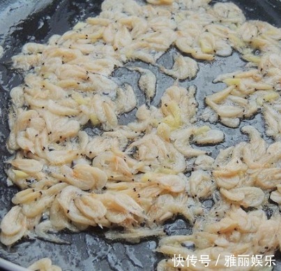 天冷常喝这碗汤,鲜美可口有营养,6块钱煮一大锅,比肉汤还好喝