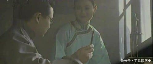 追女生|朱自清养孩子是打一顿了事,追女生却是情话绵绵,听起来让人肉麻