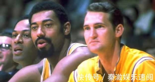 季后赛|NBA历史上连胜场次最多的球队:湖人33连胜第一,火箭22连胜第四