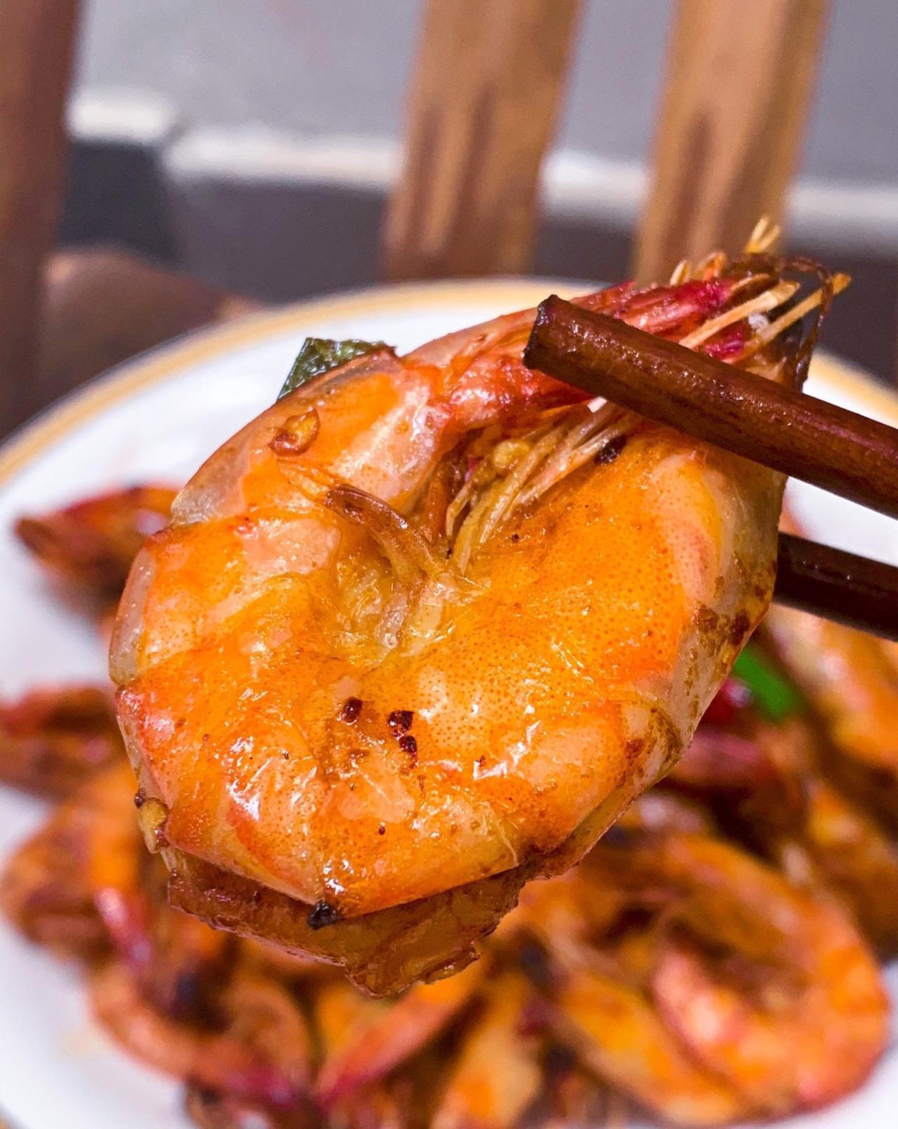 虾油|热天此菜真抢手,鲜美又补钙,好吃还不长肉,全家都爱吃