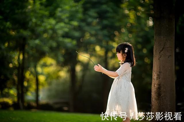 词汇量|清华教授:话多和话少的孩子,20年后过的是截然不同的人生