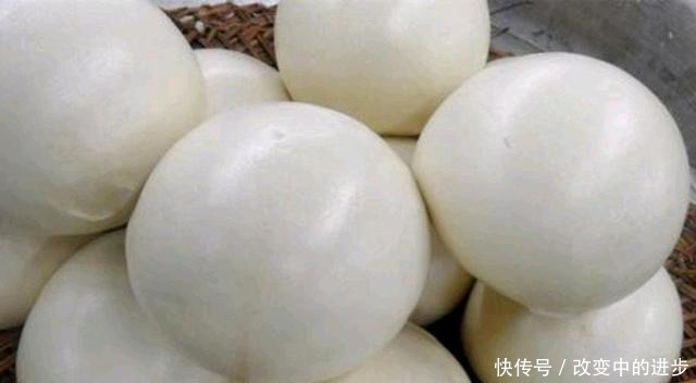 告诉你蒸馒头的诀窍,不塌陷,表面光滑,宣软蓬松真好吃