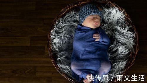 孩子|想要宝宝脾胃好,做到三觉不睡,两饭不吃很重要,孩子健康成长