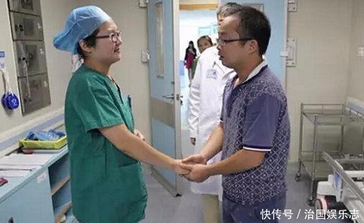 手术室|一个多月大宝宝在手术室哭闹不停!护士竟将宝宝抱起来后掀开衣服