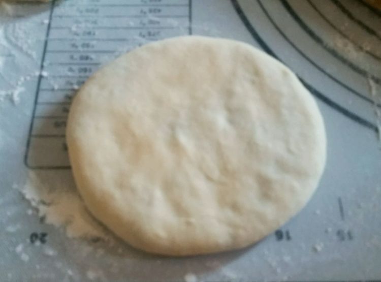 5元1个的梅干菜肉饼，在家轻松做，酥脆咸香，放凉也不硬，特好吃