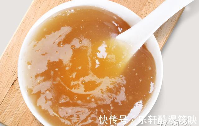 红枣|女人过了30岁,这3种食物可常吃,好吃又养人,面似桃花显年轻