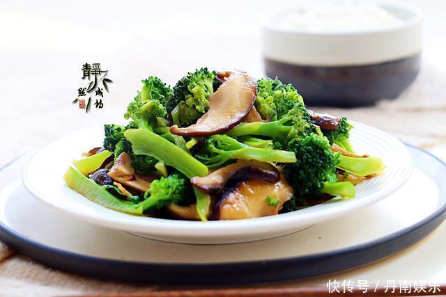 特殊时期此菜务必要多吃,老少皆宜,营养下饭,还能提高抵抗力