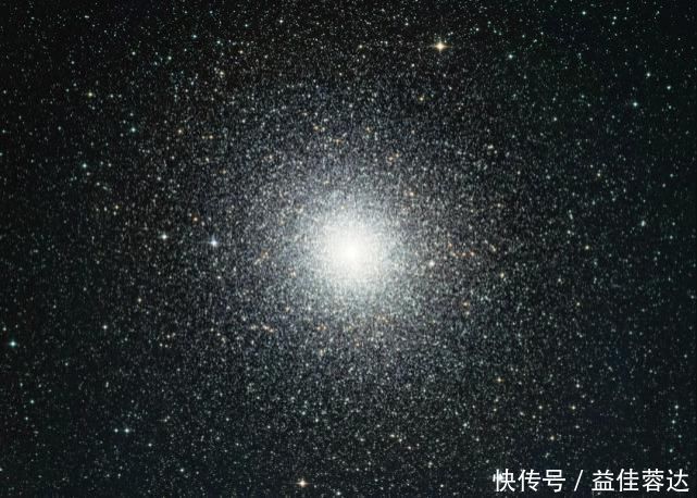 pi 70亿光年外传来超级大爆炸,8颗太阳质量瞬间消失,细节令科学家困惑