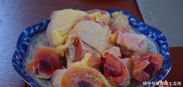 红烧鸡肉最好吃的家庭做法,简单美味又下饭,看看你喜欢吃不?