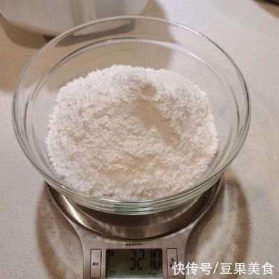 在(地域),有种美味叫牛奶土司