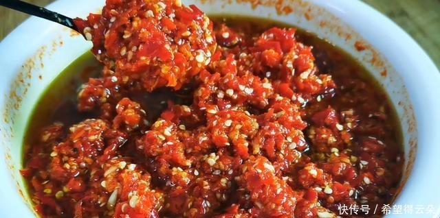 祖传|50年祖传辣椒酱做法,无任何添加剂,做法简单家常,放1年不会坏