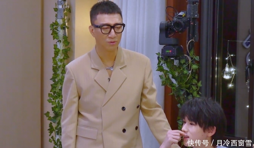 嘉宾|《萌探》存在感最低的嘉宾?录节目只笑不说话,孙红雷都带不动