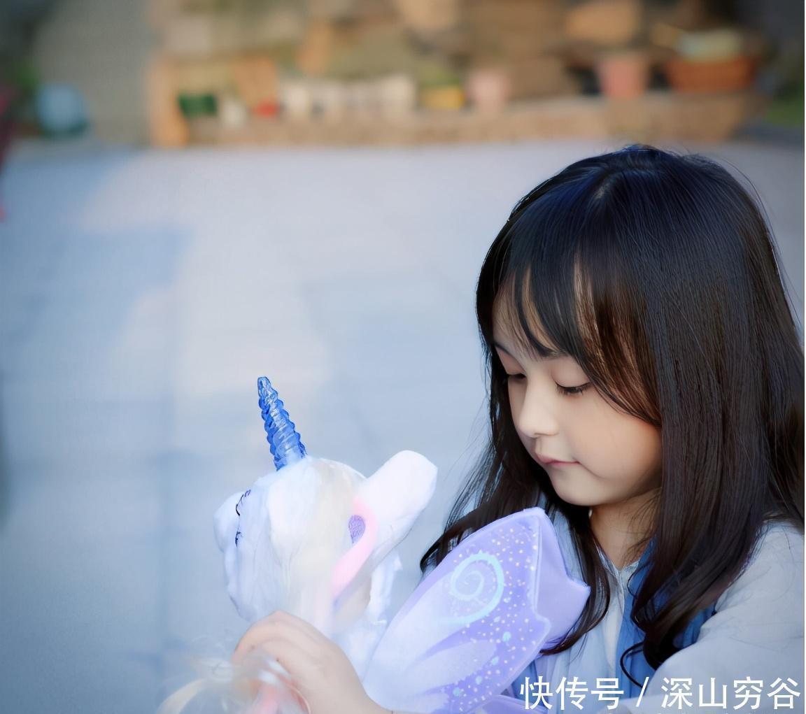 性早熟|不到十岁的小女孩第一次来月经,如何防止孩子性早熟