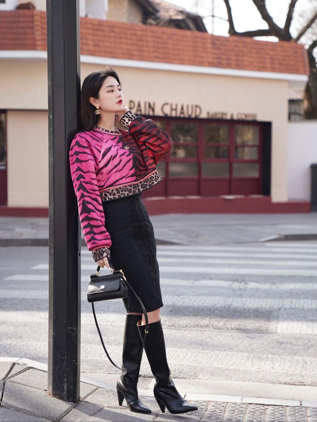 卫衣 冬天穿“卫衣”就选这几款,日常舒适又百搭,普通人也能驾驭