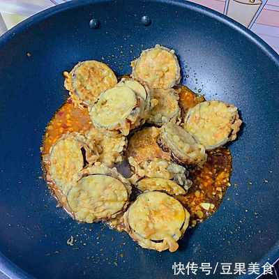 #我心中的冬日限定#宴客菜 年夜饭必备 炸茄盒 鱼香茄盒