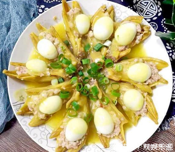 年夜饭又添新菜谱,食材讲究待客有面子,老爸说比大饭店还好吃